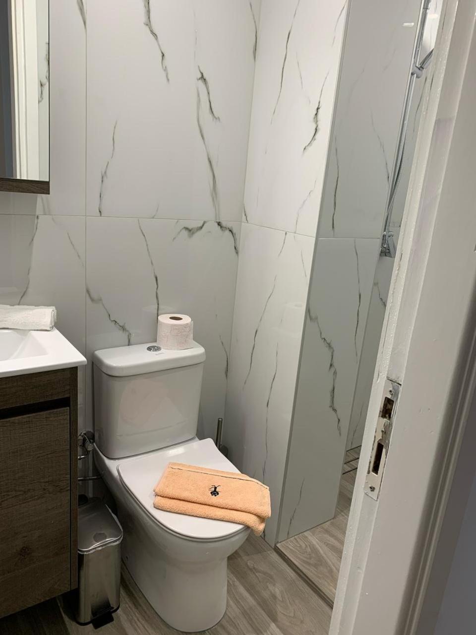 Isadora Apartment Almirída Luaran gambar